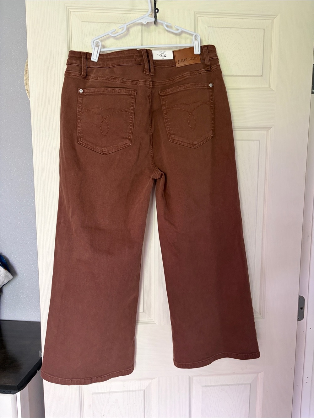 Judy Blue Wide Leg Jeans in Rust Brown